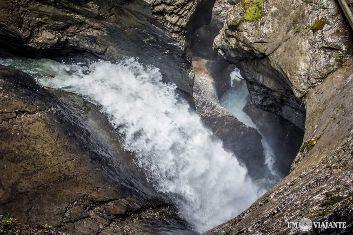 Trummelbach Falls, Cachoeiras subterrâneas na Suíça