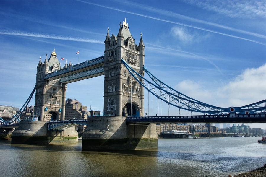 Tower Bridge, Londres