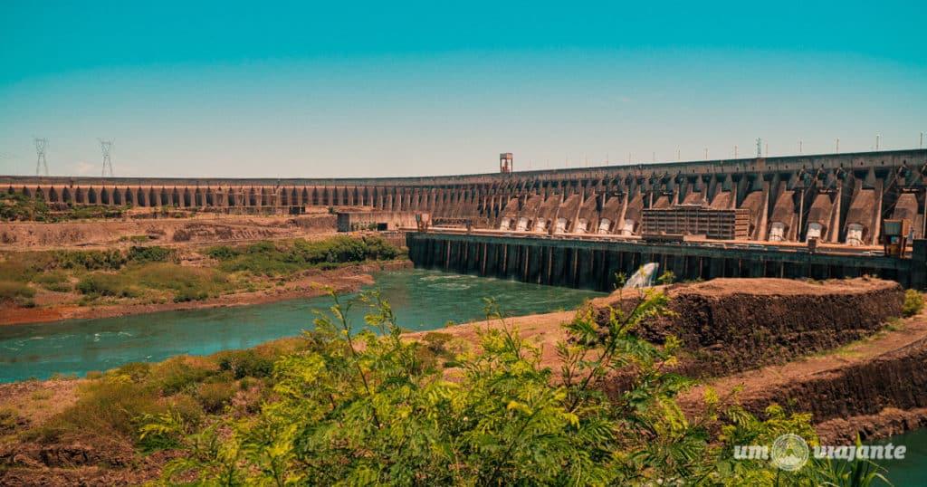 Passeio Panorâmico Itaipu - Foz do Iguaçu