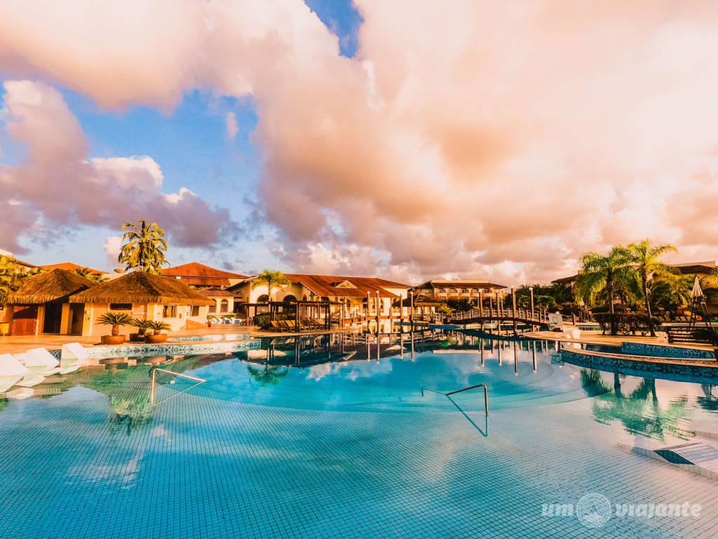 Grand Palladium Imbassaí - Piscinas