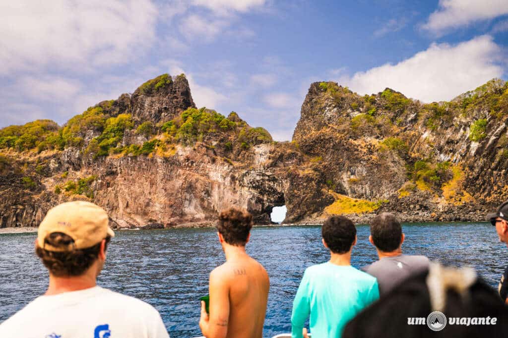 Passeio de Barco Noronha