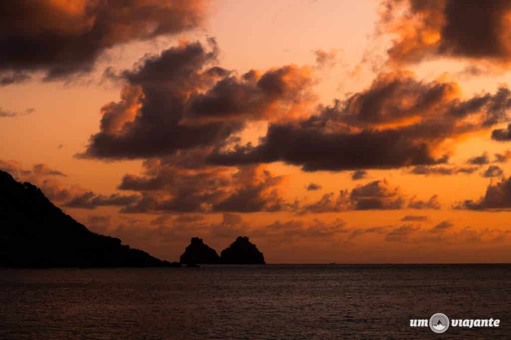 Entardecer - Passeio Pôr do Sol em Noronha